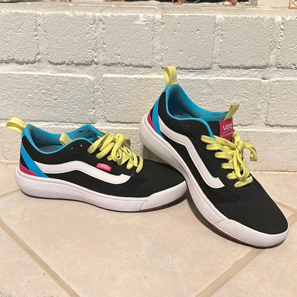 Vans Ultra Cush Ultra Range shoe size 8 women’s EUC!